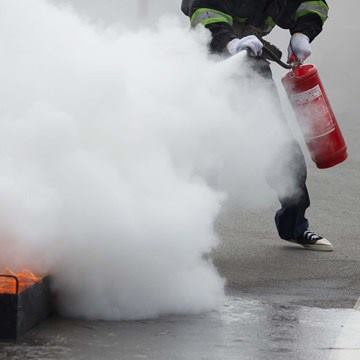 extinguiendo_fuego